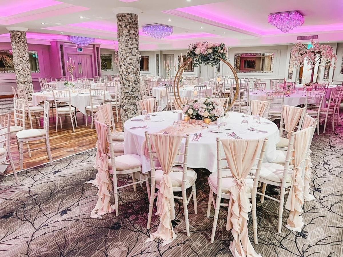 The Terrace Hotel Magherafelt Bagian luar foto